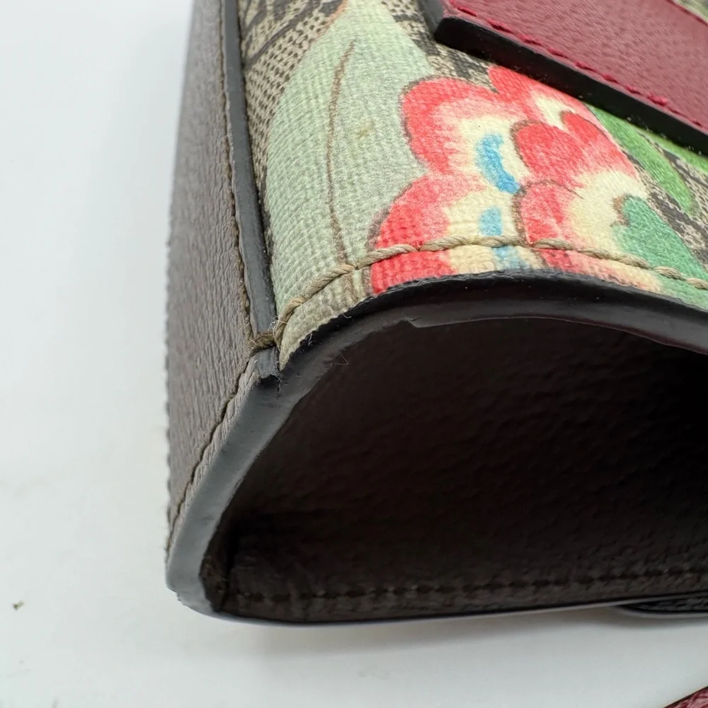 Gucci Small GG Supreme Tian Padlock Bag - Picture 12 of 16